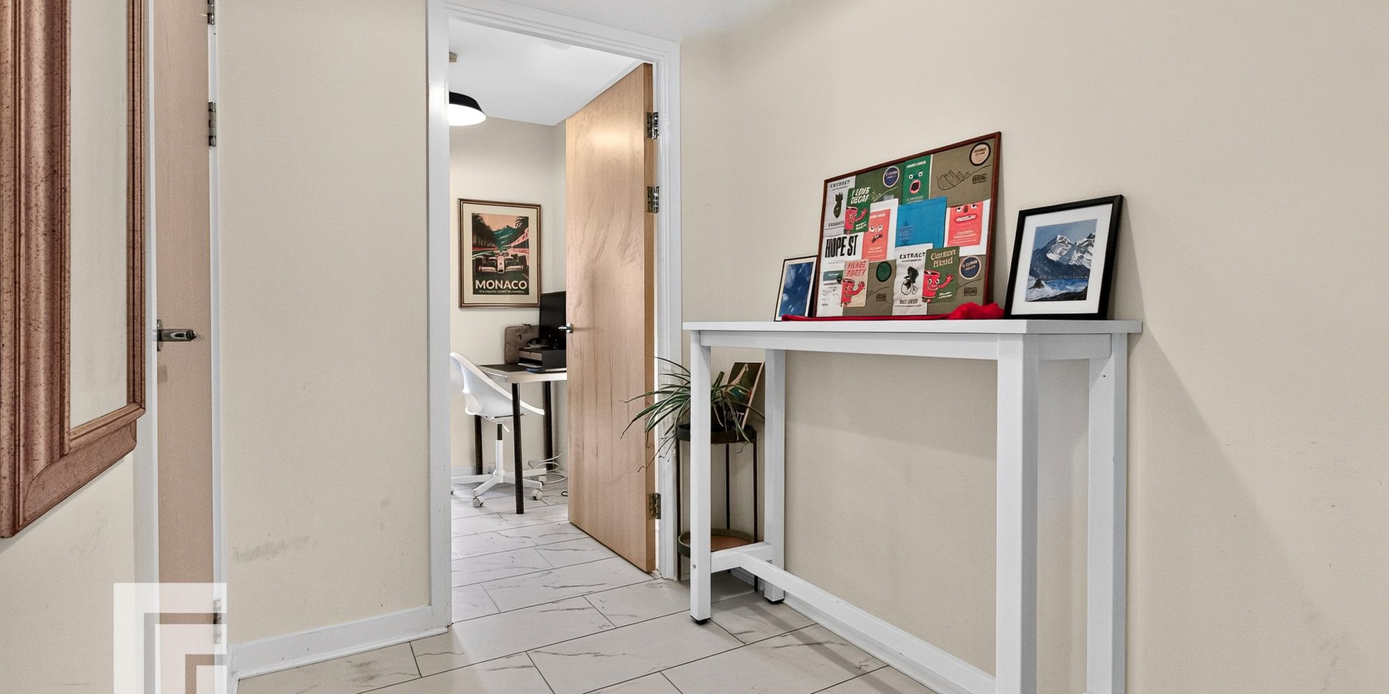Flat Silurian Place in Cardiff