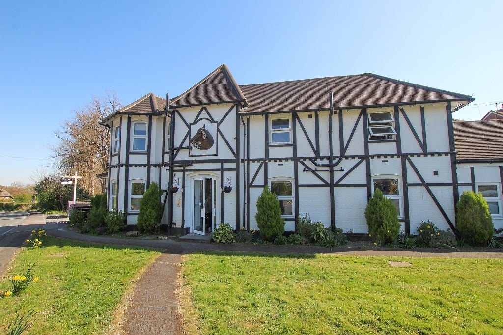 Flat Glebe Lane in Stockcross