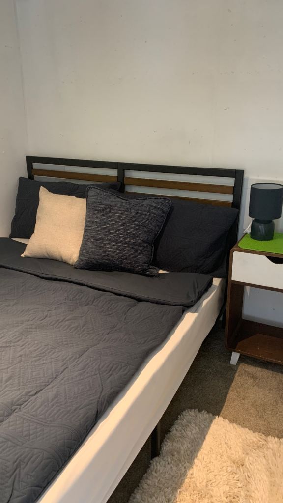 Flat West Wood Road in Maidstone