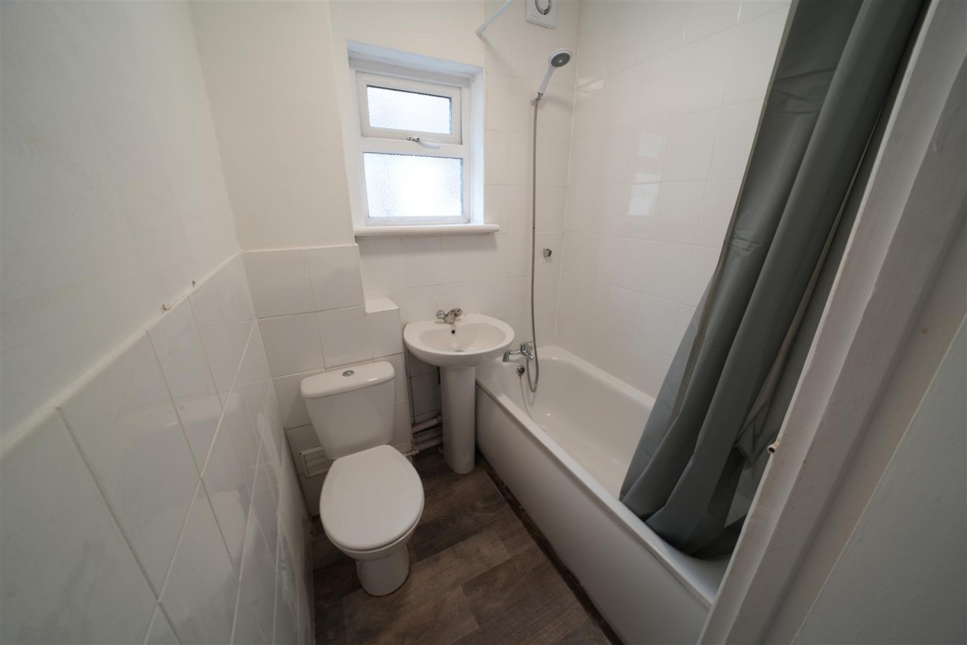 Flat Selhurst Road in Greater London
