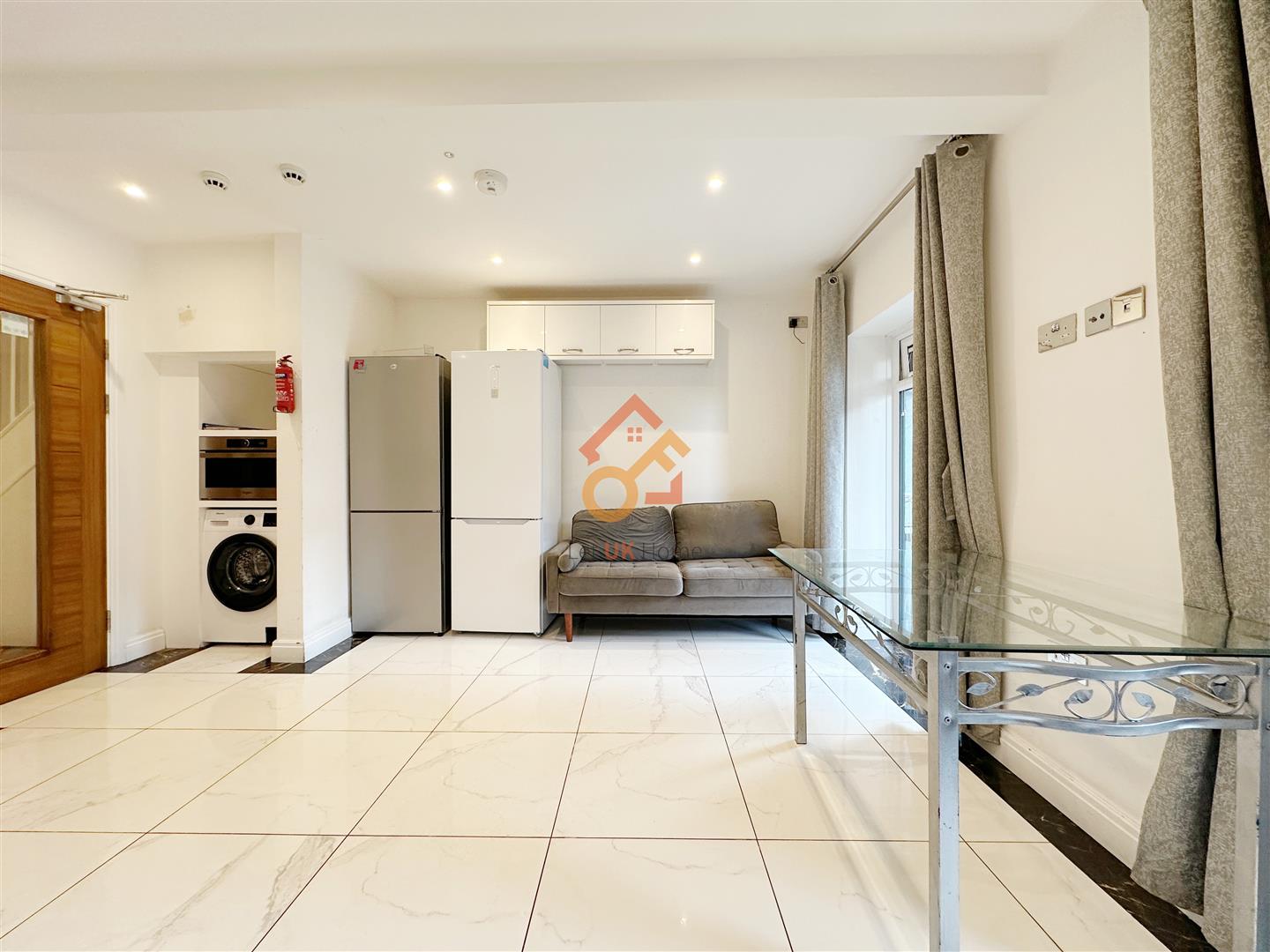 House Prestons Road in Greater London