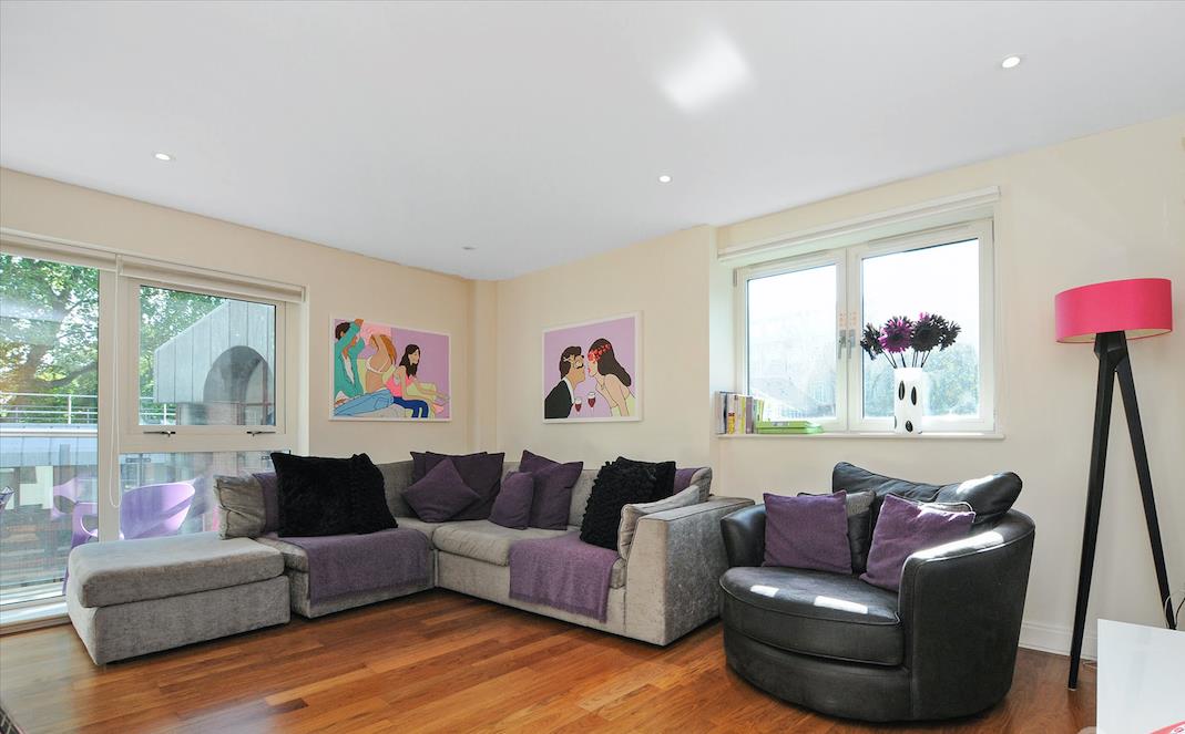 Flat Clerkenwell Road in Greater London
