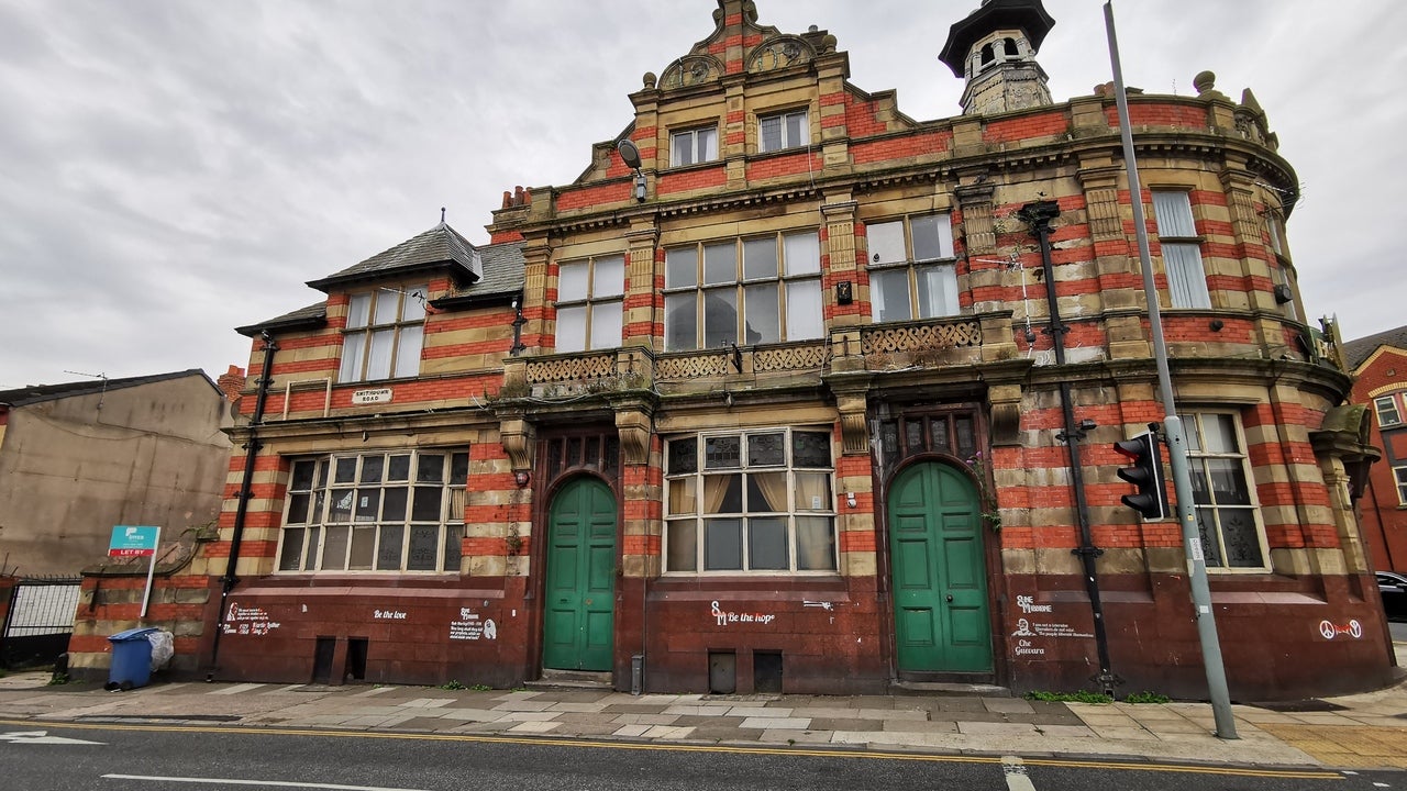Flat Smithdown Road in Liverpool