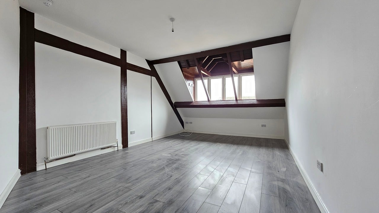 Flat Smithdown Road in Liverpool