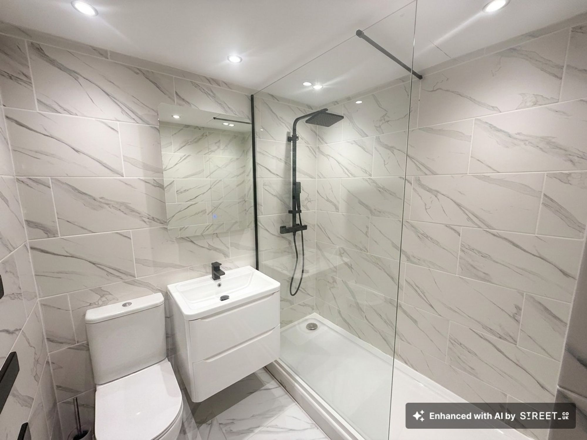 Flat Kersfield Road in Greater London