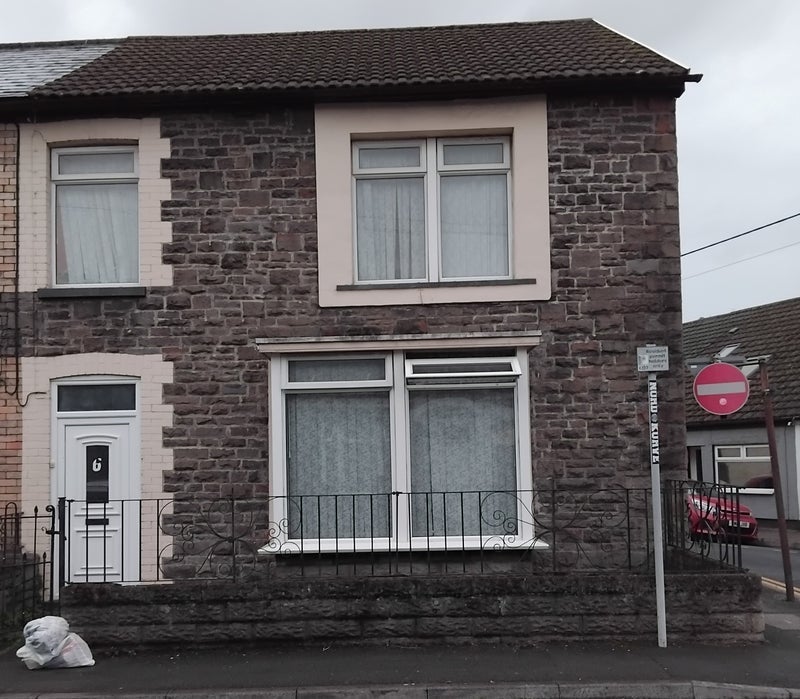 House Meadow Street in Pontypridd