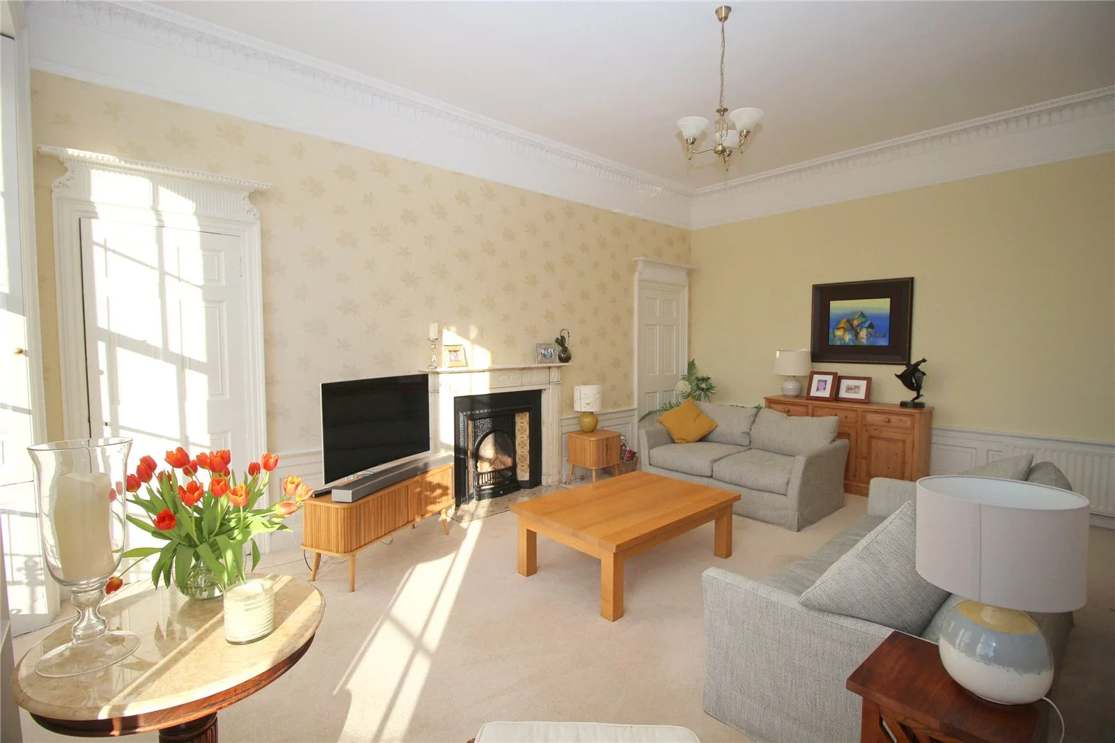 Flat Dundas Street in City of Edinburgh