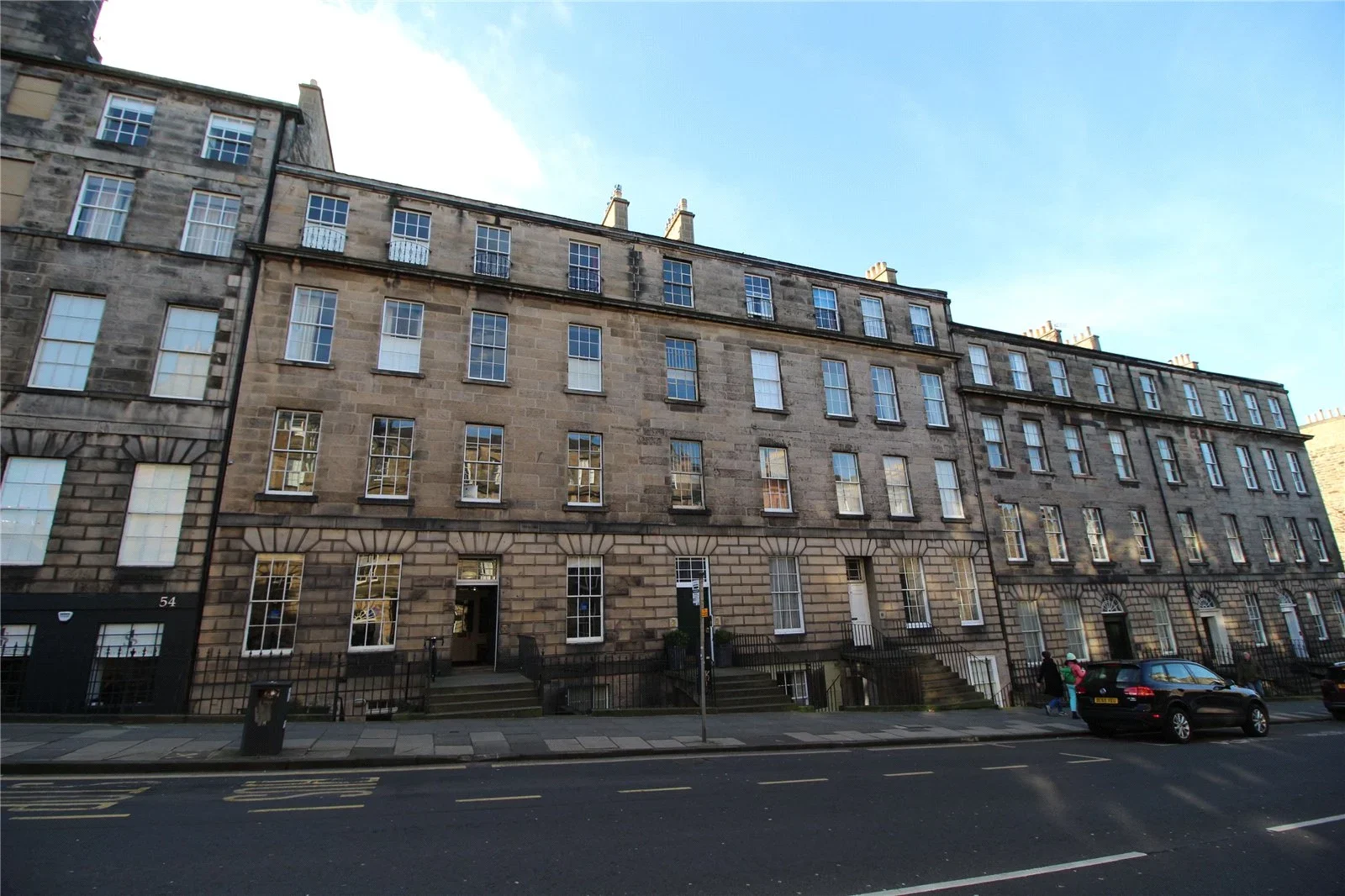 Flat Dundas Street in City of Edinburgh