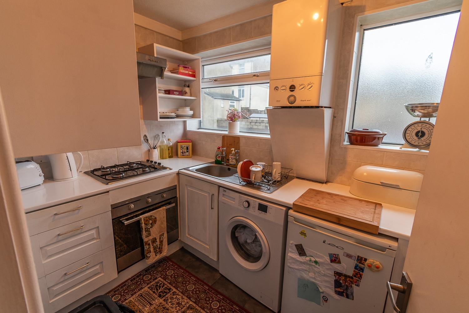 Flat Holton Road in Barry