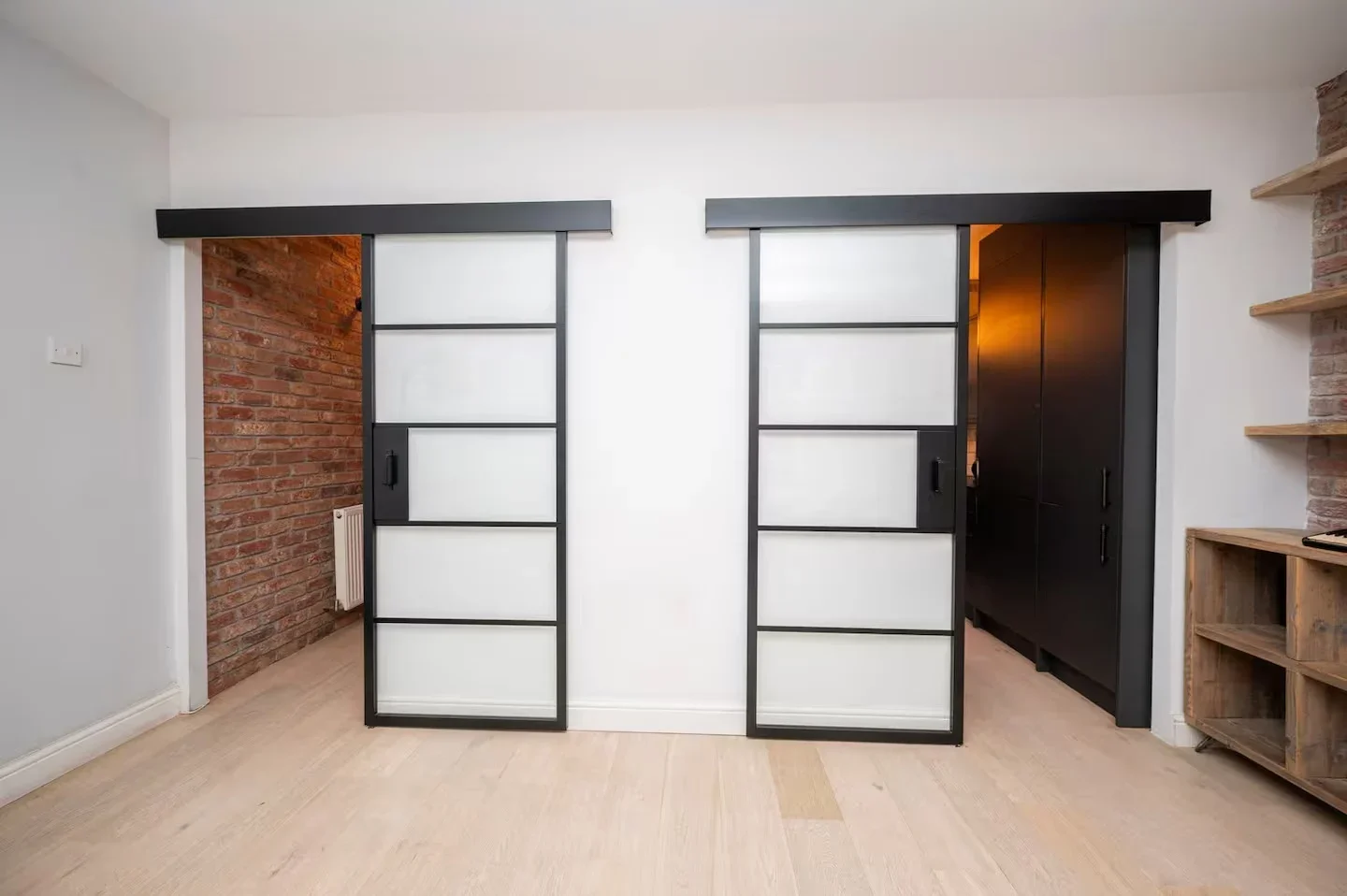 Flat Wimbourne Street in Greater London