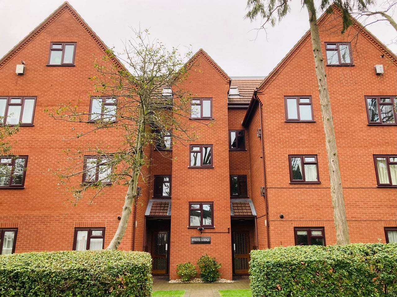 Flat Castlebar Park in Greater London