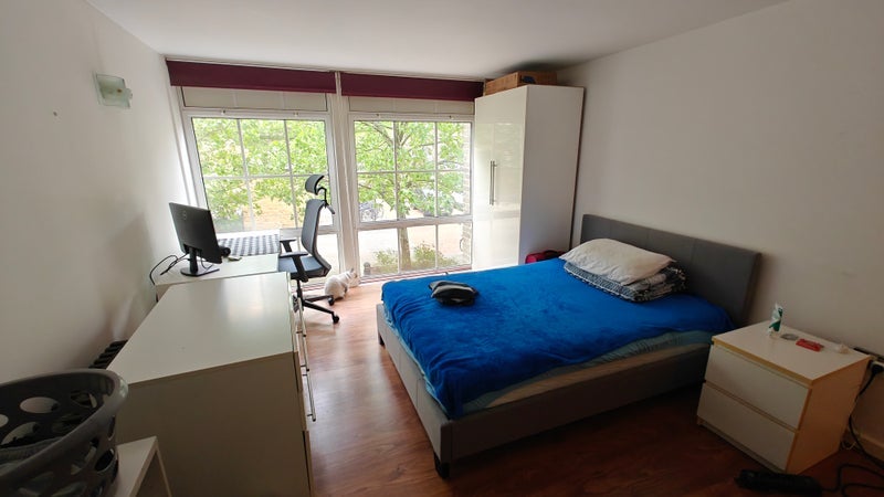 Room Marlborough Road in Greater London
