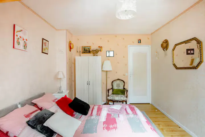 Chambre Allée Bellevue à Saint-Rémy-lès-Chevreuse