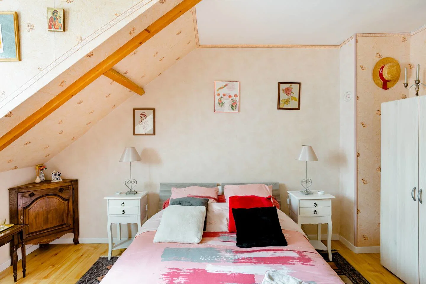 Chambre Allée Bellevue à Saint-Rémy-lès-Chevreuse