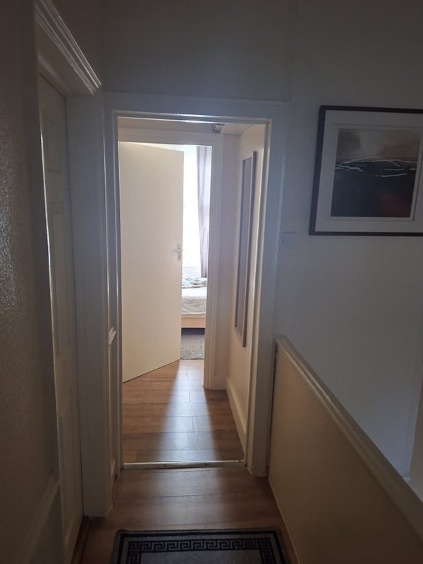 Room Hitcham Road in Greater London