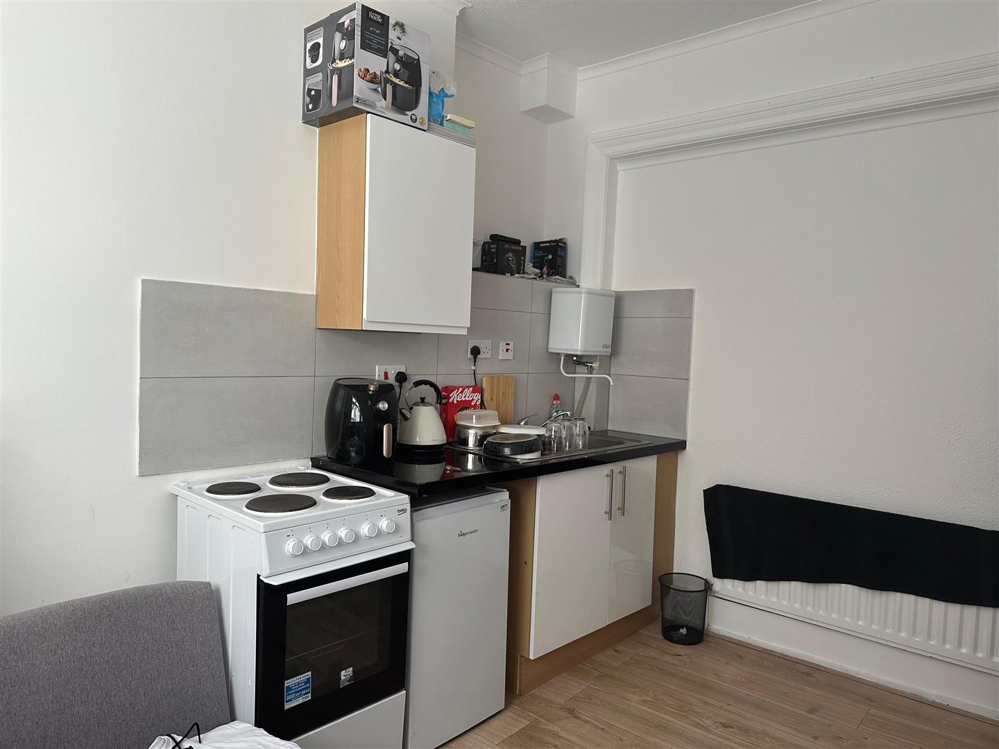 Room Derby Road in Watford