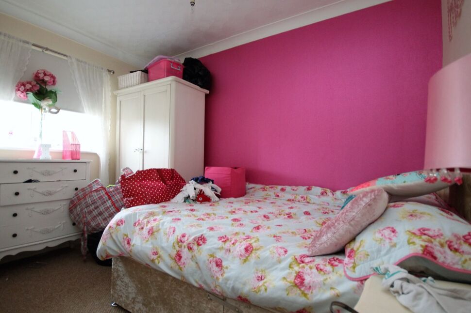 House Cotleigh Road in Greater London