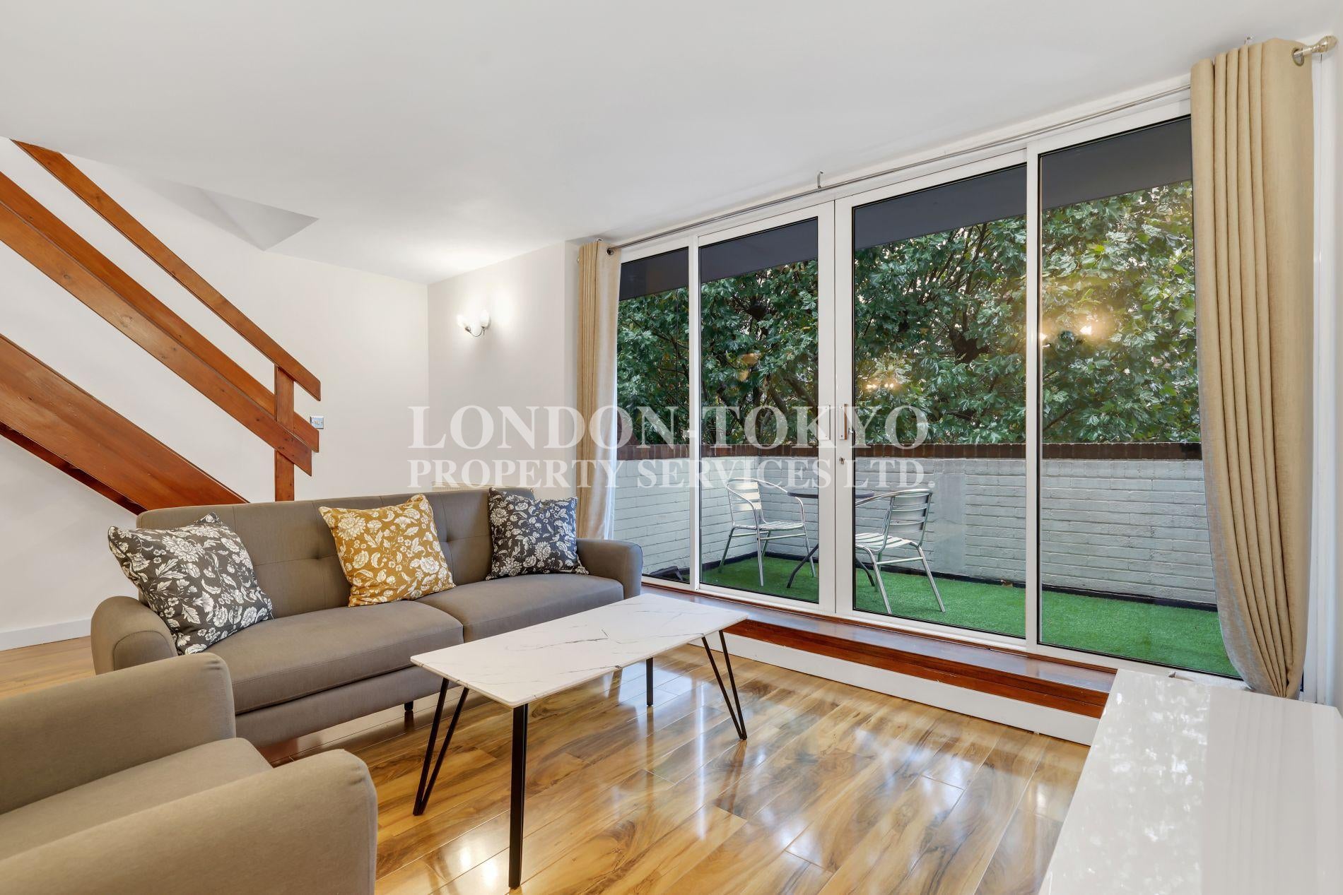 Flat Queensway in City of Westminster