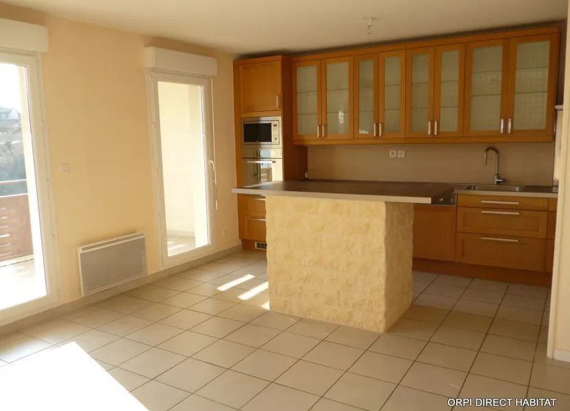 Appartement Rue du 19 Mars 1962 à Jassans-Riottier