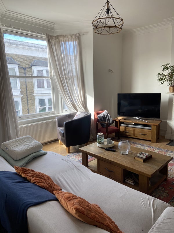 Room Church Road in Greater London
