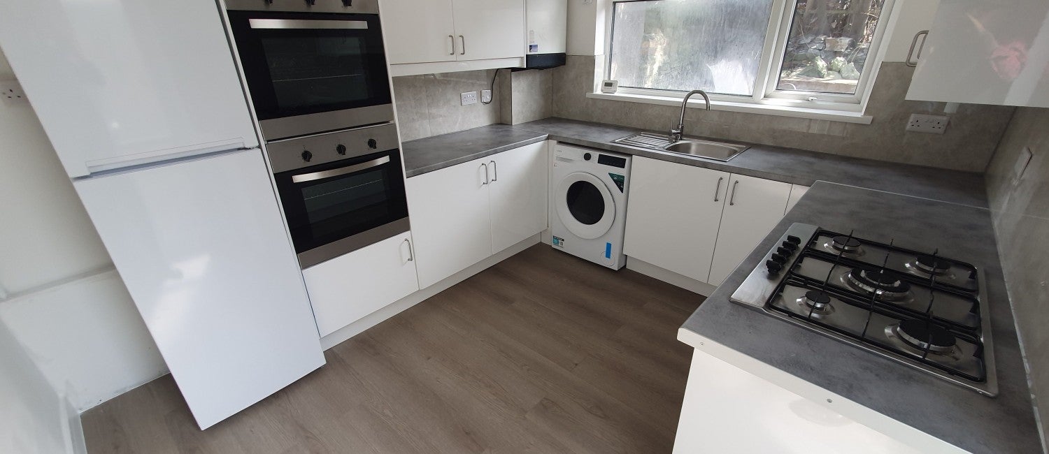 Flat Strathnairn Street in Cardiff