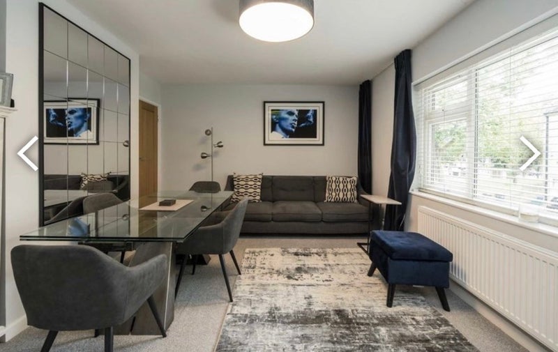 Room Clarence Road in Greater London