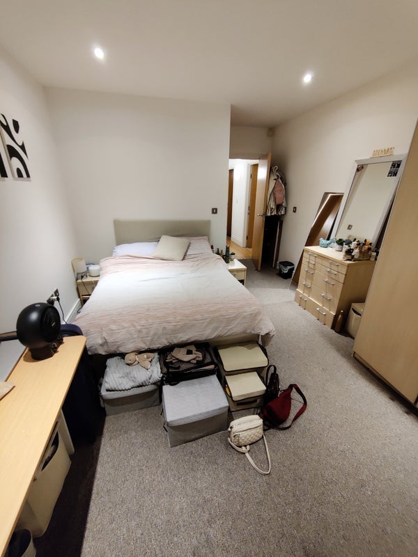 Room City Walk in Greater London