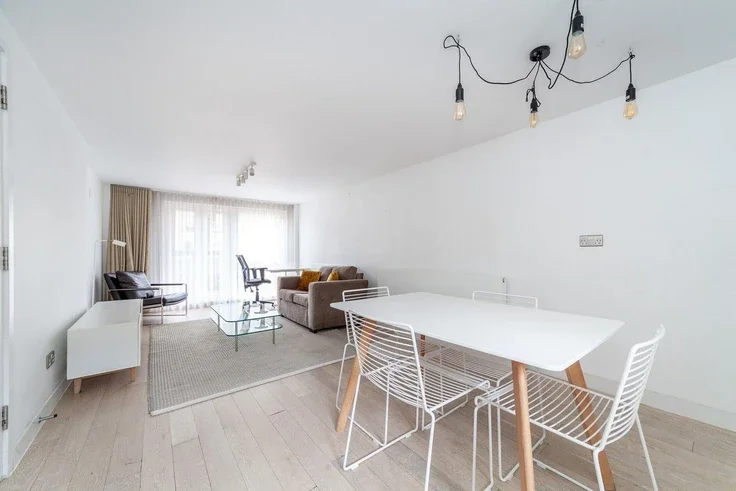 Flat Ebury Street in City of Westminster