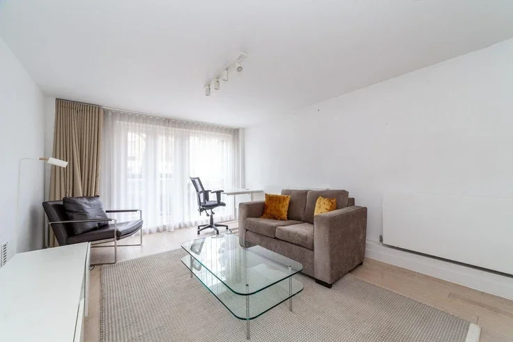 Flat Ebury Street in City of Westminster
