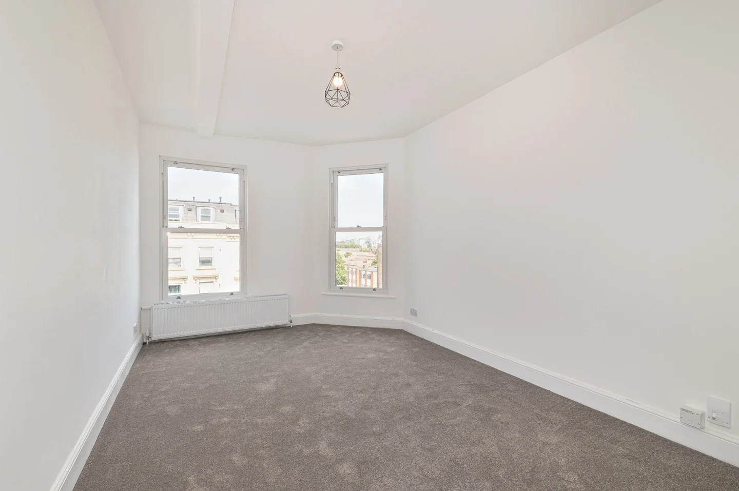 Flat Marmion Mews in Greater London