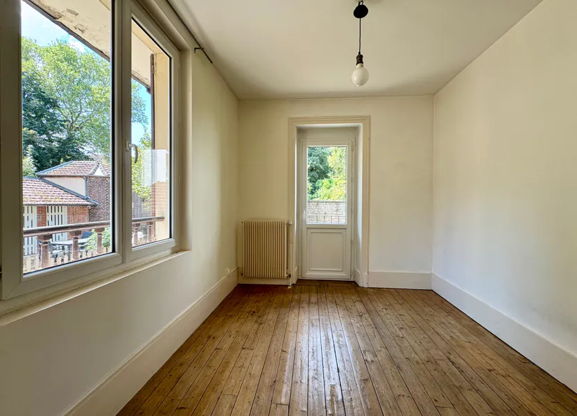 Appartement Rue Charles Nodier à Lons-le-Saunier