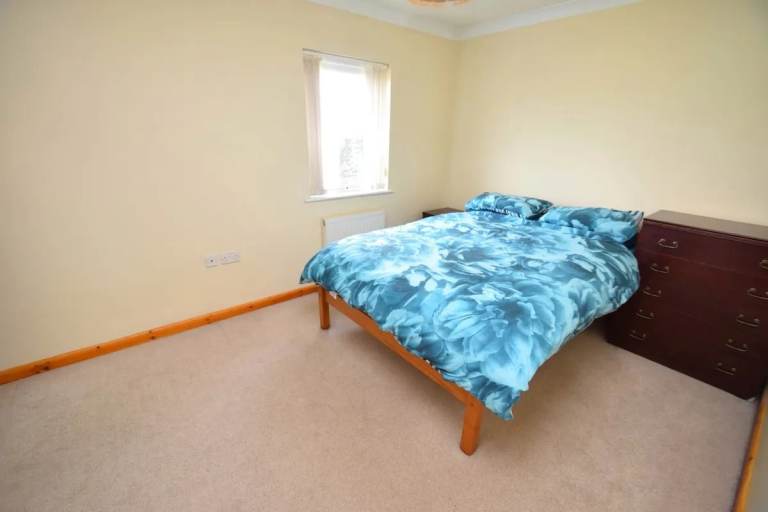 Flat Polwhaveral Terrace in Falmouth
