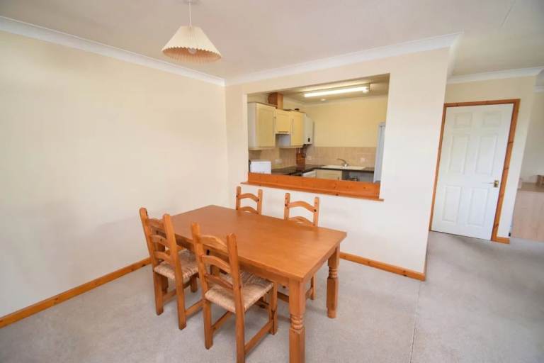 Flat Polwhaveral Terrace in Falmouth