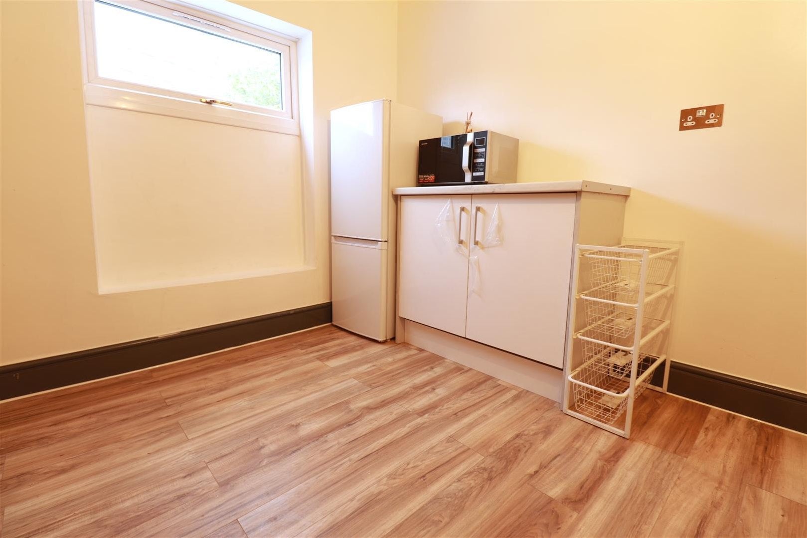 Room Huntly Road in Birmingham