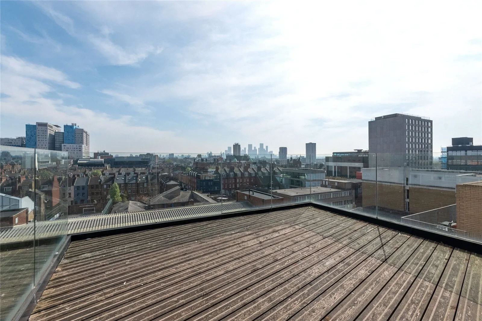 Flat Plumbers Row in Greater London