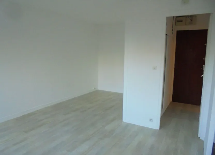 Room Rue Pasteur in Laon