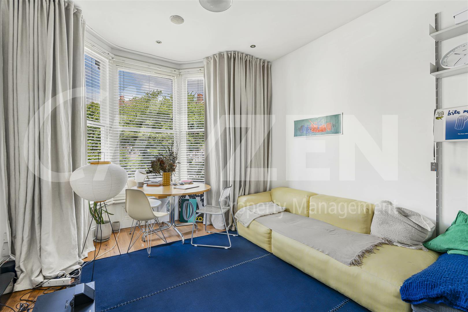 Flat Shacklewell Lane in Greater London