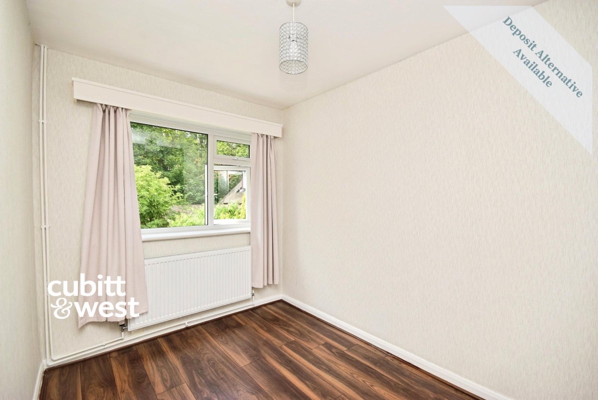 Flat Twickenham Close in Greater London