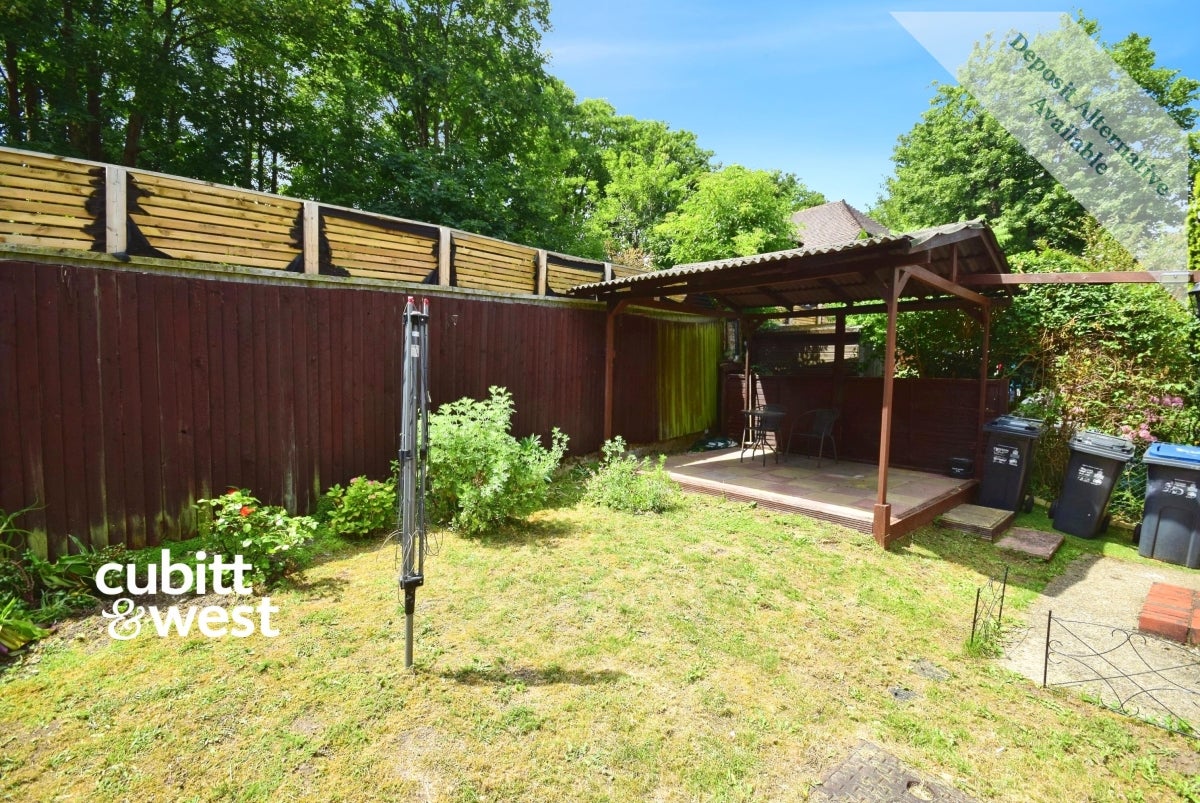 Flat Twickenham Close in Greater London