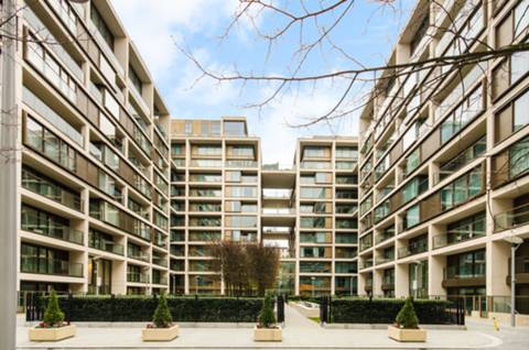 Flat Elsham Road in London