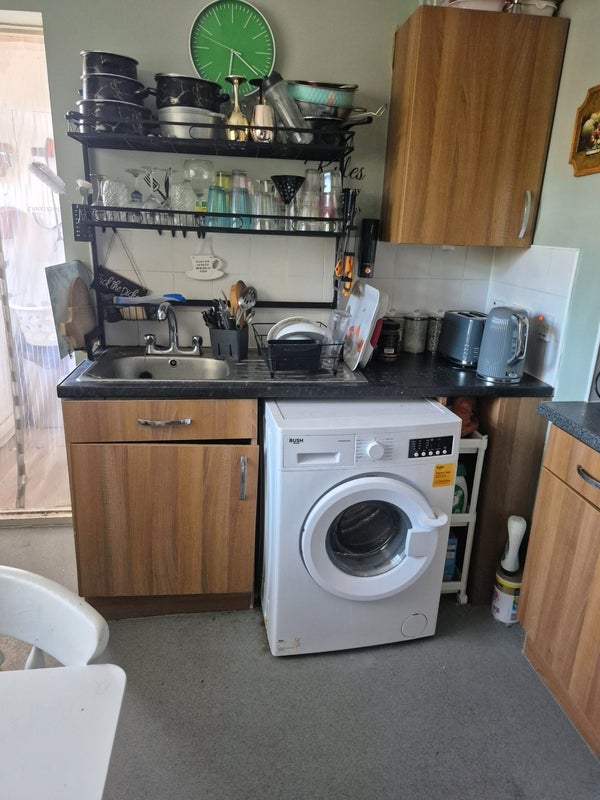 Room Clapham Road Estate in Greater London