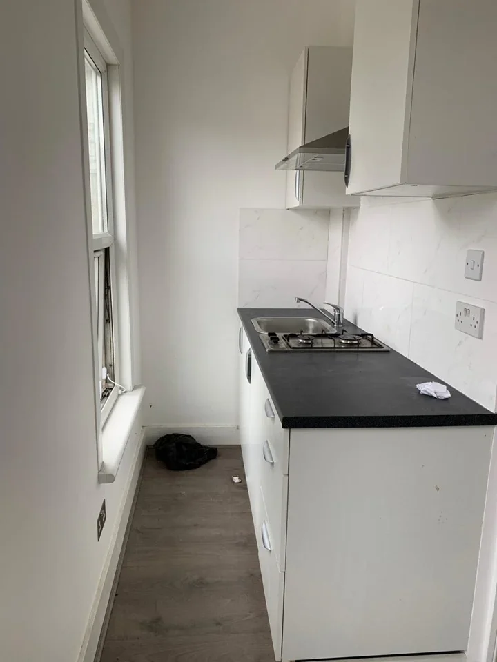 Flat Cranbrook Road in Greater London