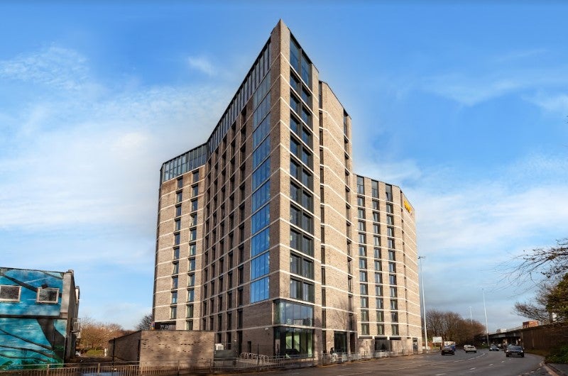 Flat New City Road in Glasgow