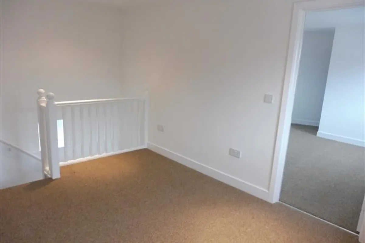 Flat Staverton Grove in Milton Keynes