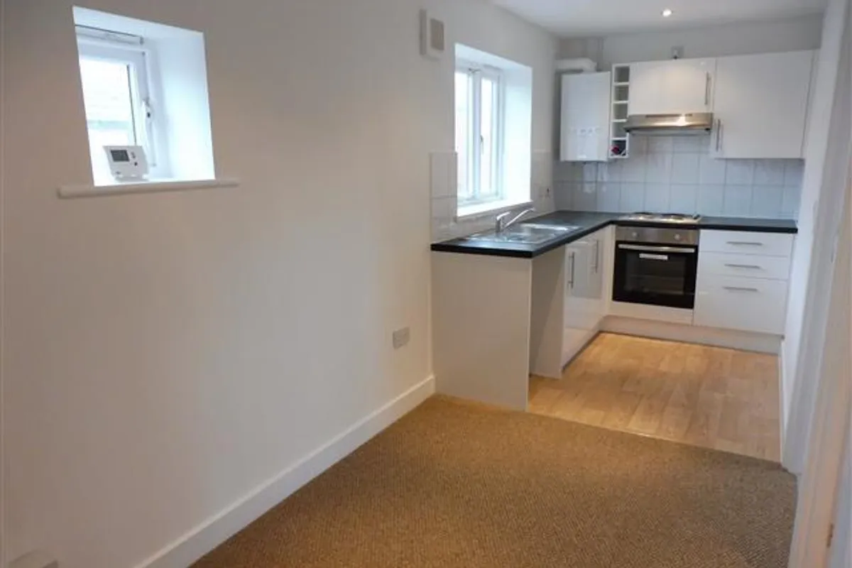 Flat Staverton Grove in Milton Keynes