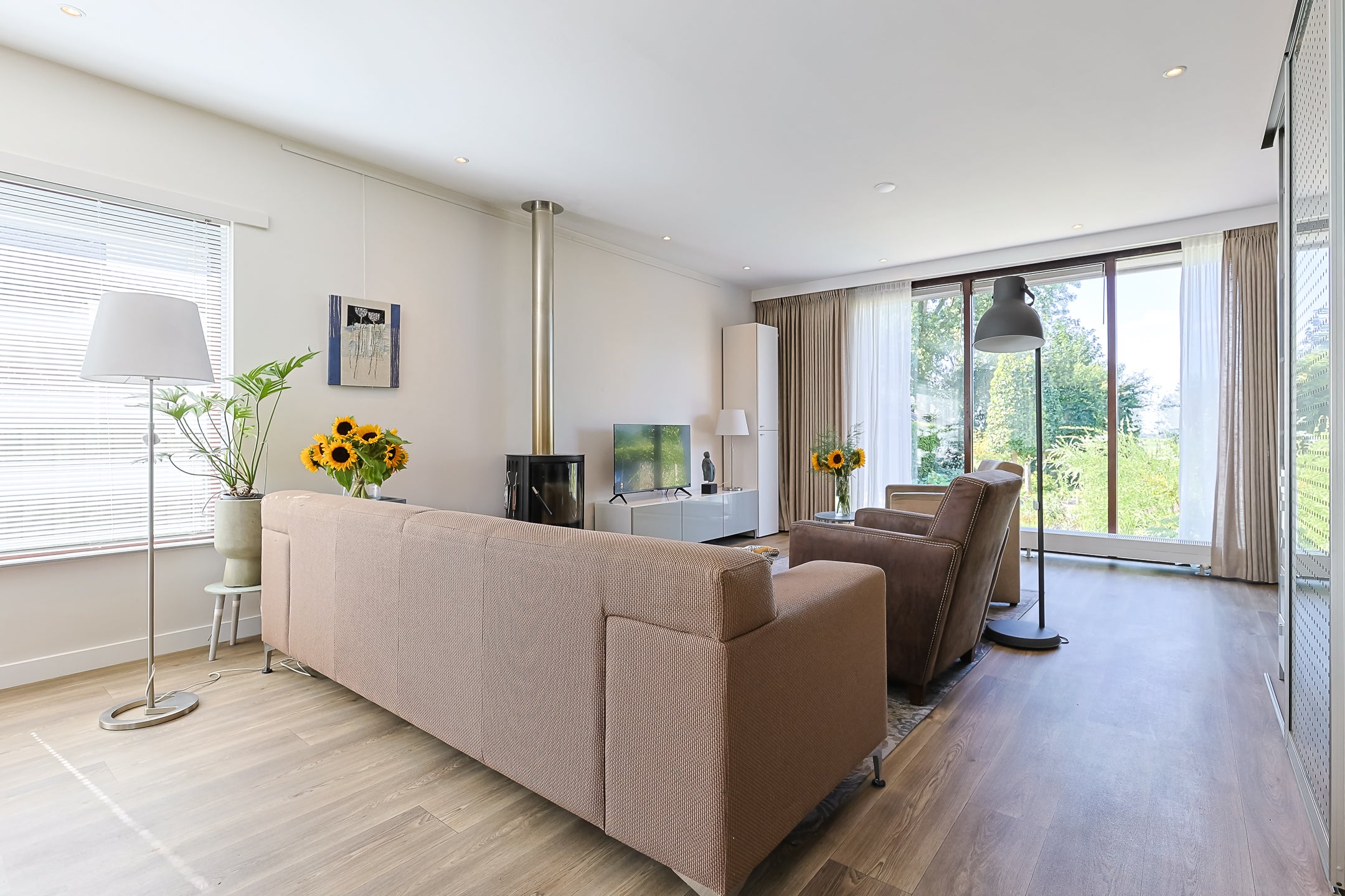 Vrijstaande woning te koop: Noordeinde 86, Aarlanderveen