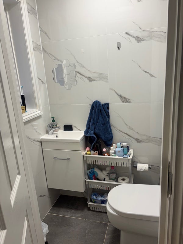 Room Hornsey Road in Greater London