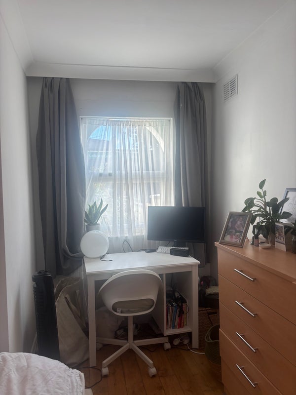 Room Hornsey Road in Greater London
