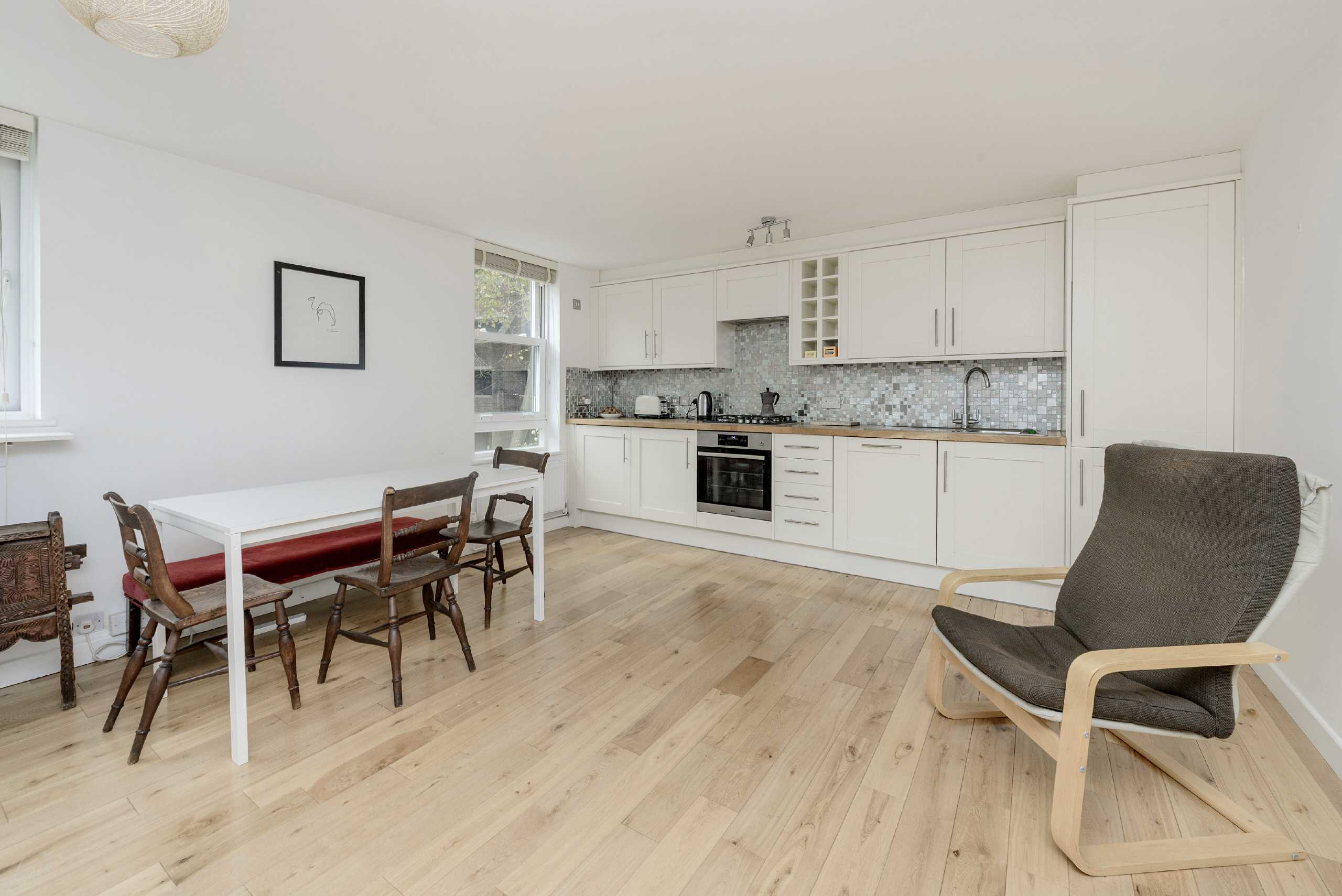 Flat Talbot Road in City of Westminster