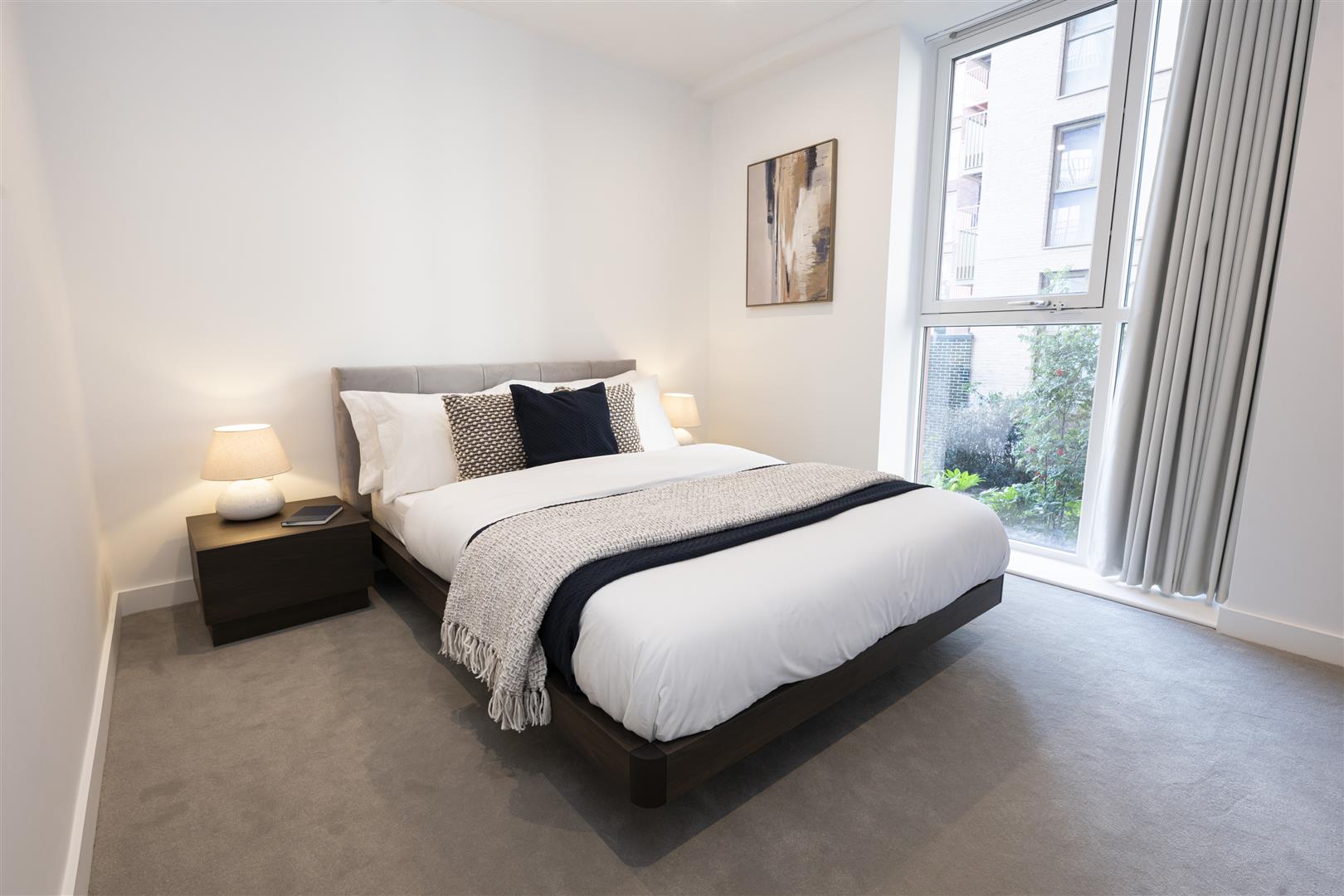 Flat Fifth Way in Greater London